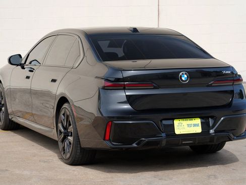 Used 2023 BMW 740i RWD image 61