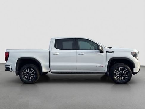 Used 2025 GMC Sierra 1500 AT4 w/ AT4 Premium Package AWD/4WD image 7