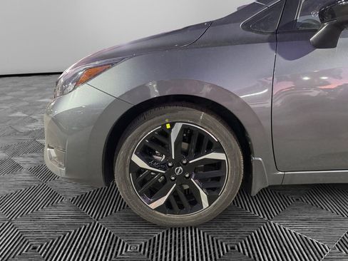 New 2025 Nissan Versa SR w/ Trunk Package image 37