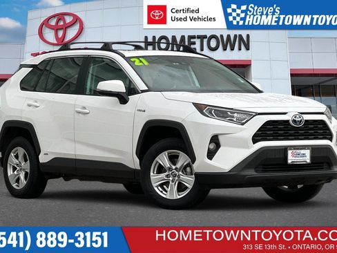 Certified 2021 Toyota RAV4 XLE image 1