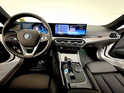 Used 2023 BMW i4 eDrive40 w/ Premium Package RWD image 14