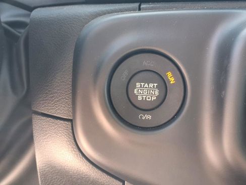 New 2023 Jeep Wrangler Sahara w/ Cold Weather Group AWD/4WD image 11