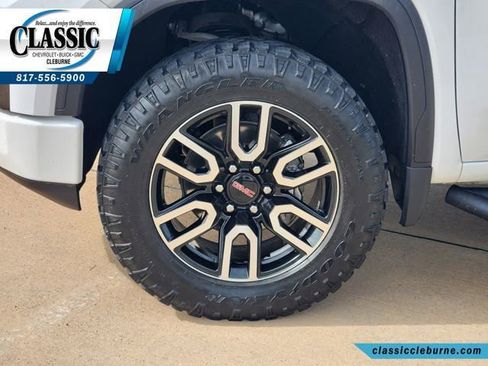 Used 2021 GMC Sierra 1500 AT4 AWD/4WD image 13