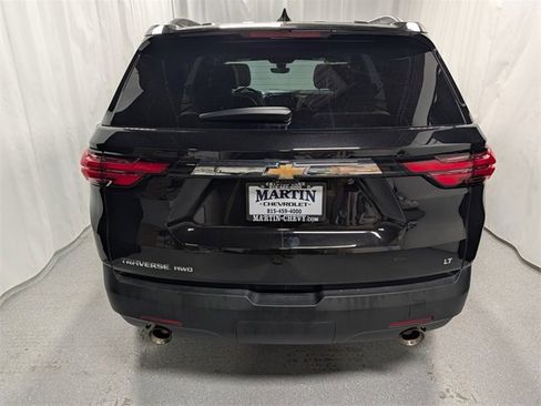 Certified 2023 Chevrolet Traverse LT w/ LT Premium Package image 4