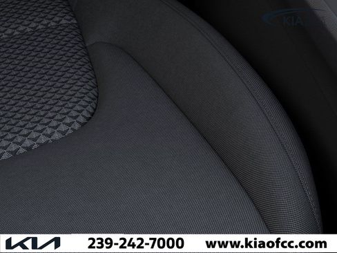 New 2026 Kia Sportage LX image 24