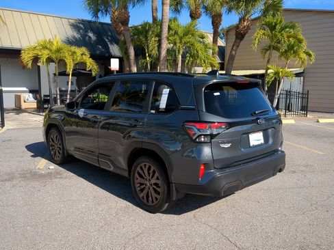 Used 2025 Subaru Forester Sport image 8