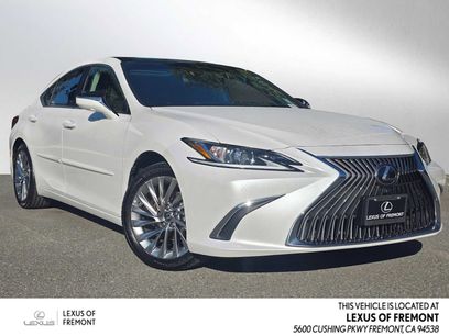 Used 2021 Lexus ES 350 w/ Luxury Package