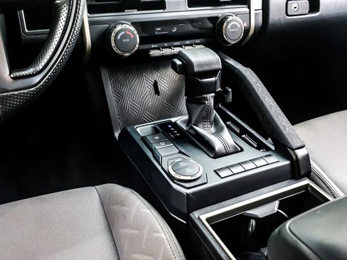 Used 2024 Toyota Tacoma SR5 image 6