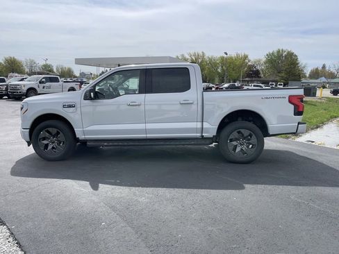 New 2025 Ford F150 Lightning Flash image 8