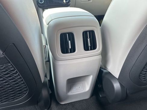 New 2026 Hyundai Tucson Limited image 30