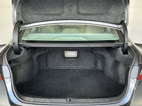 Used 2016 Toyota Avalon Limited image 29