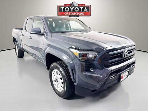 Certified 2025 Toyota Tacoma 2WD Double Cab image 1