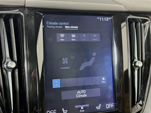 Used 2018 Volvo XC60 T5 Momentum w/ Convenience Package AWD/4WD image 24