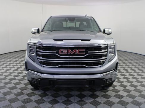 New 2026 GMC Sierra 1500 SLT image 29