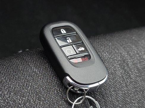 Used 2023 Honda Accord Sport image 30