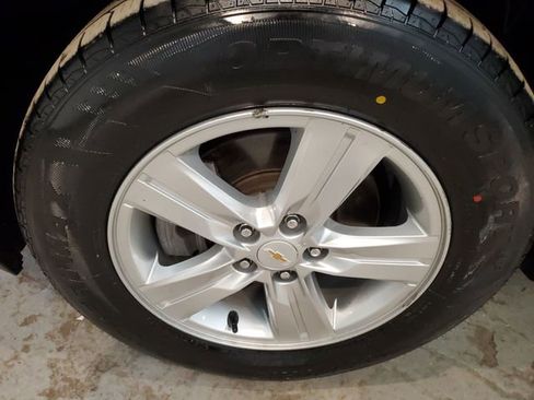 Used 2020 Chevrolet Trax LS w/ Tint and Cruise Package image 27