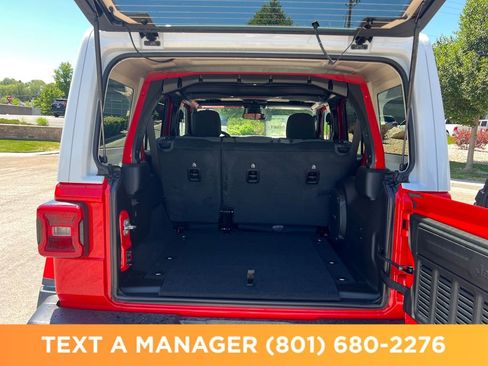 New 2026 Jeep Wrangler Unlimited Rubicon AWD/4WD image 19