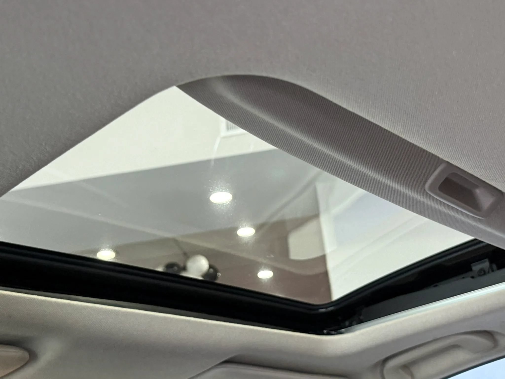 Used 2016 Honda HR-V EX-L image 60