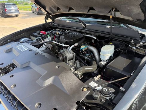 Used 2009 Chevrolet Silverado 2500 LT w/ Exterior Plus Package RWD image 37