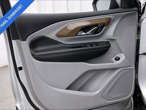 Used 2018 GMC Terrain SLE w/ Driver Convenience Package FWD image 20