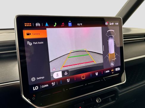 New 2025 Volkswagen ID. Buzz Pro S image 14