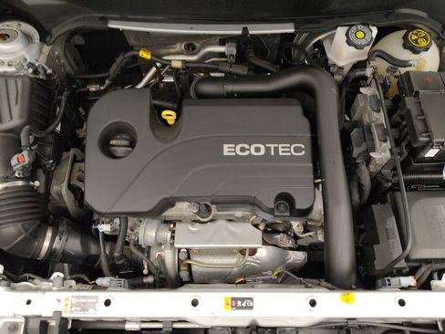 Used 2022 Chevrolet Equinox LT FWD image 30
