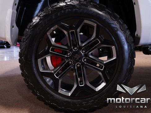 Used 2023 RAM 1500 Big Horn AWD/4WD image 22