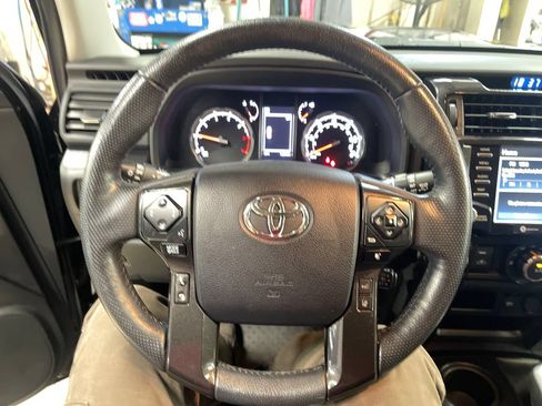 Certified 2023 Toyota 4Runner TRD Off-Road Premium w/ Off Road Premium Plus Package AWD/4WD image 19