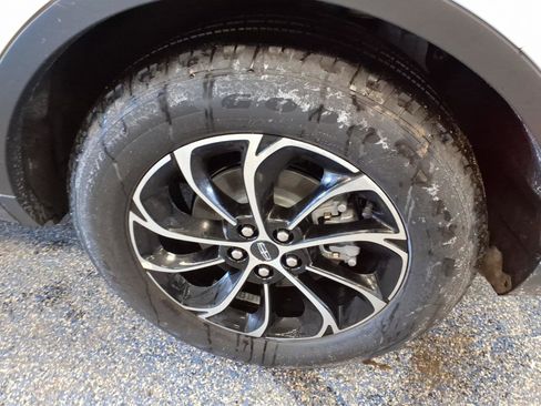 New 2026 Lincoln Nautilus Premier w/ Equipment Group 102A image 12