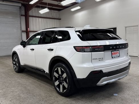 Used 2025 Honda Prologue Elite image 16