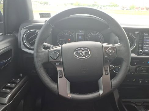Used 2023 Toyota Tacoma TRD Off-Road w/ TRD Premium Off Road Package AWD/4WD image 14
