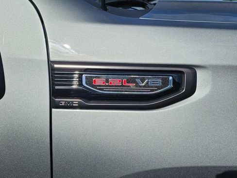 Used 2025 GMC Sierra 1500 AT4X AWD/4WD image 11