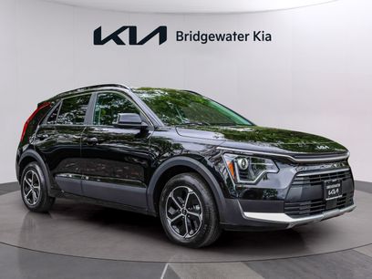 Certified 2025 Kia Niro EX w/ EX Cold Weather Package
