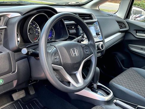 Used 2017 Honda Fit LX image 9