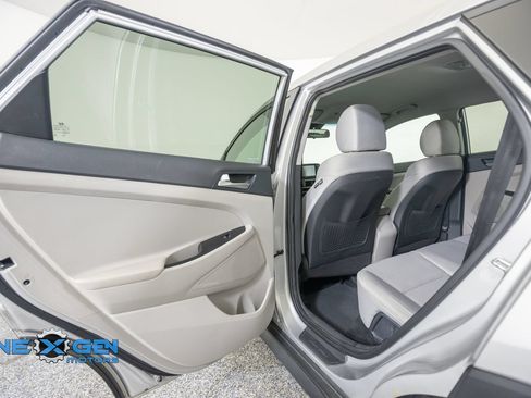 Used 2020 Hyundai Tucson SE w/ Cargo Package AWD/4WD image 25
