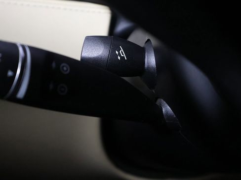 Used 2017 Tesla Model X 75D image 42