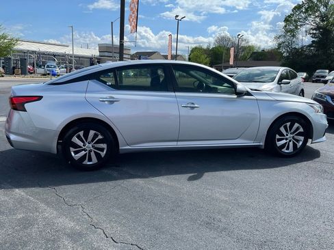 Used 2020 Nissan Altima 2.5 S image 9