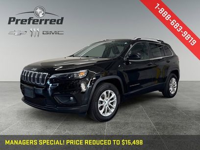 Used 2019 Jeep Cherokee Latitude w/ Popular Appearance Group