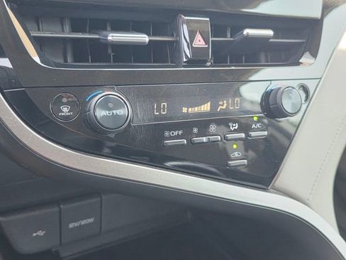 Used 2022 Toyota Camry LE FWD image 20