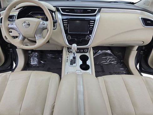 Used 2016 Nissan Murano Platinum w/ Platinum Technology Package AWD/4WD image 9