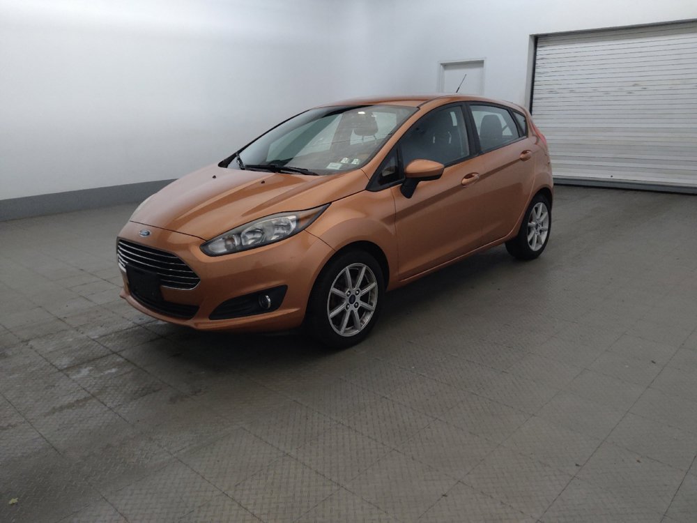 Used 2017 Ford Fiesta SE w/ Equipment Group 201A FWD image 2