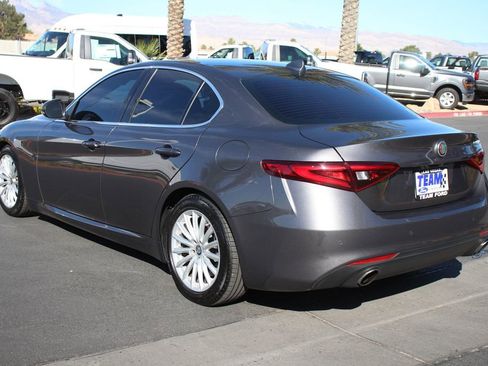 Used 2021 Alfa Romeo Giulia Sprint RWD image 5