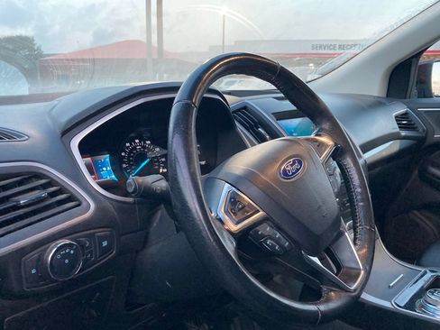 Used 2020 Ford Edge SEL FWD image 7