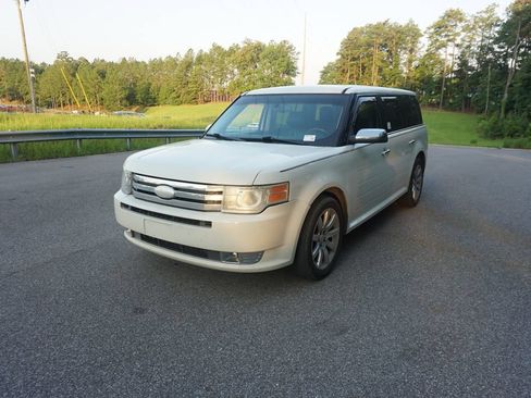 Used 2012 Ford Flex Limited FWD image 21