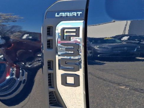 Certified 2023 Ford F350 Lariat w/ Lariat Ultimate Package AWD/4WD image 31