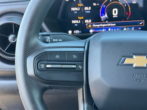 Used 2024 Chevrolet Colorado W/T w/ Technology Package image 16