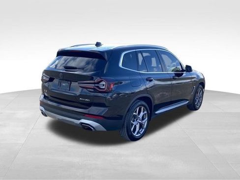 Used 2022 BMW X3 xDrive30i AWD/4WD image 3