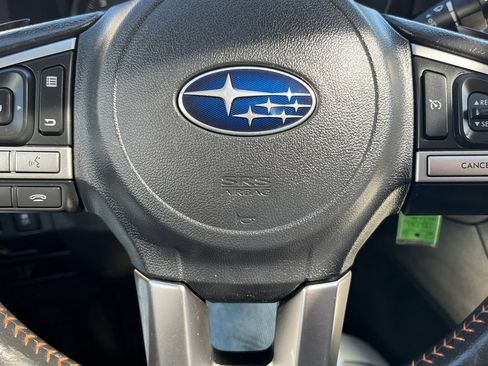 Used 2016 Subaru Crosstrek 2.0i Premium w/ Moonroof Package AWD/4WD image 15
