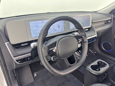 Used 2023 Hyundai Ioniq 5 SEL image 12