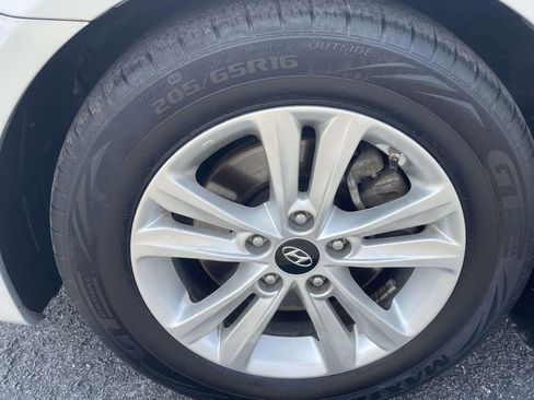 Used 2013 Hyundai Sonata GLS w/ Popular Equipment Pkg image 7